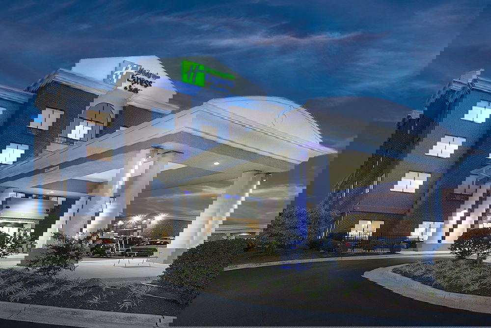 Holiday Inn Express Hotel & Suites Culpeper, An IHG Hotel - thumb 0