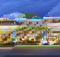 Holiday Inn Express Hotel  Suites River Park an IHG Hotel - Accommodation Alabama