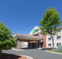 Holiday Inn Express Hotel  Suites Mebane an IHG Hotel - Accommodation Alabama