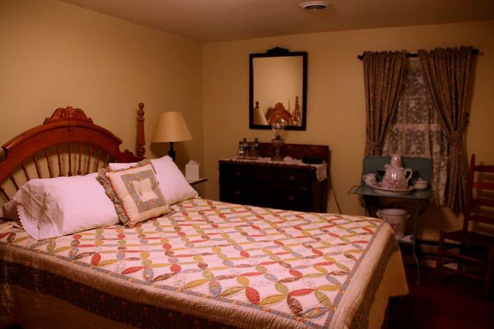 Hickory Bridge Farm Restaurant - thumb 5