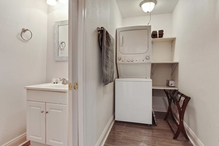 Studio - 804 - thumb 4