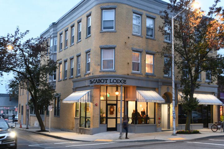 The Cabot Lodge - thumb 1