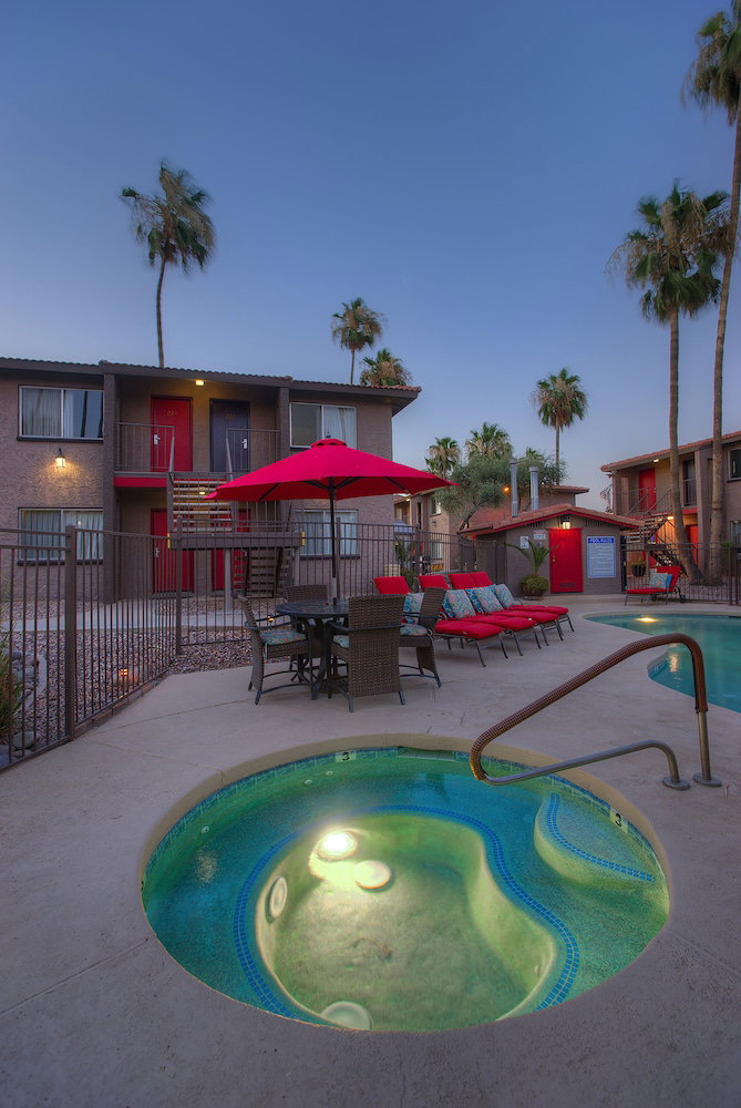 Park Suites At 240 - FREE GOLF - thumb 3