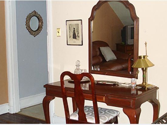 Clinton Street Bed & Breakfast - thumb 4