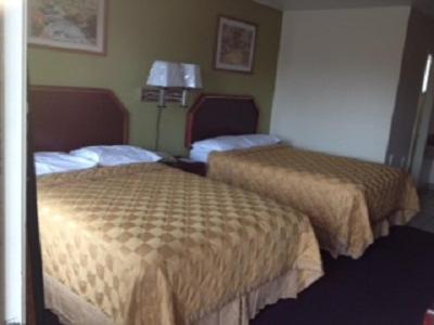 Dollar Save Inn - thumb 5