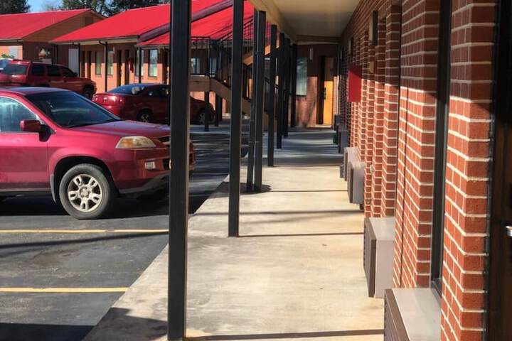 Ingleside Motel - thumb 2