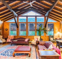 Copperhood Retreat  Spa - Accommodation Alabama