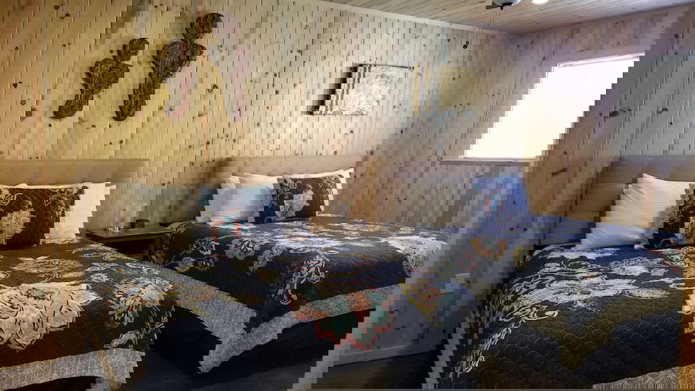 Bluff Gardens Cabins - thumb 4