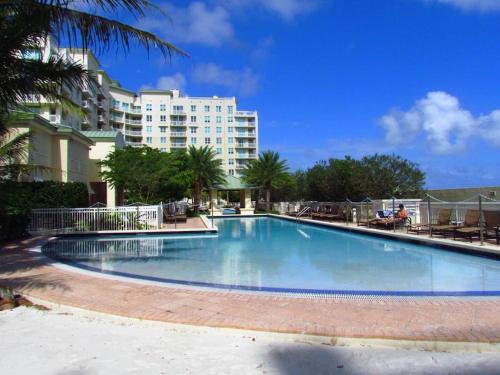 One Bedroom In Amazing Luxury Condo BEACH PASS INCLUDED - thumb 3