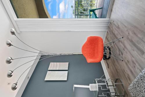 Luxury Near The Beach BEACH PASS INCLUDED - thumb 4