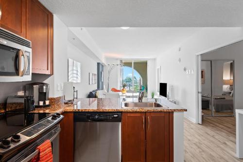 Luxury Near The Beach BEACH PASS INCLUDED - thumb 5