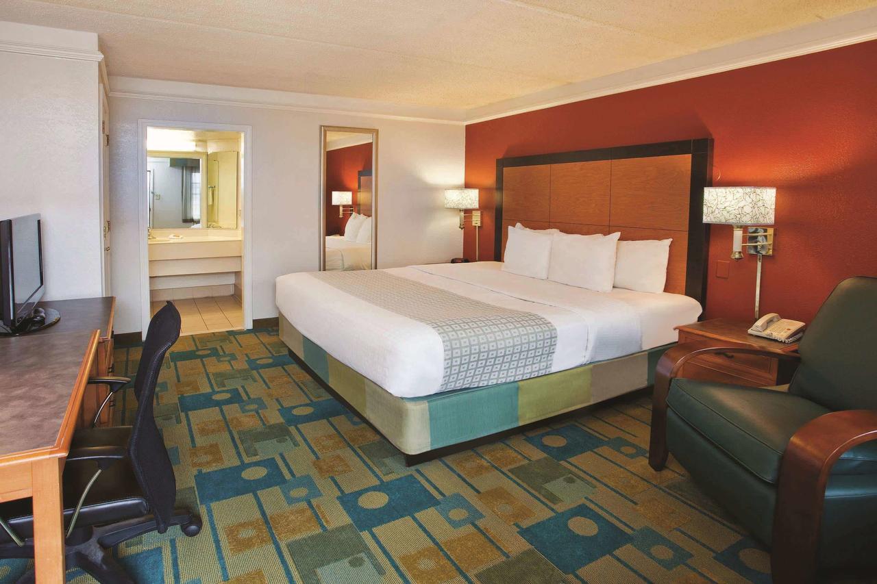 La Quinta Inn By Wyndham Savannah Midtown - thumb 13