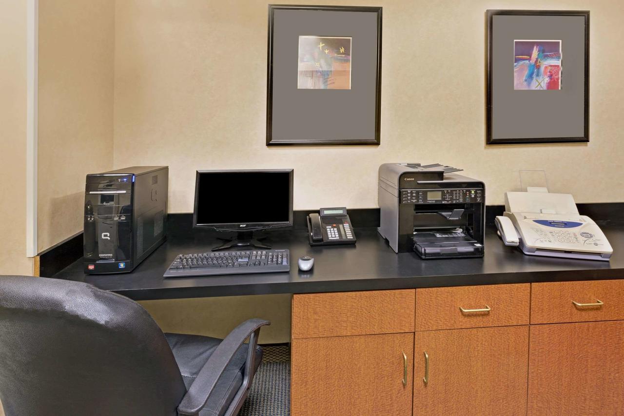 Wingate By Wyndham Atlanta-Duluth - thumb 10