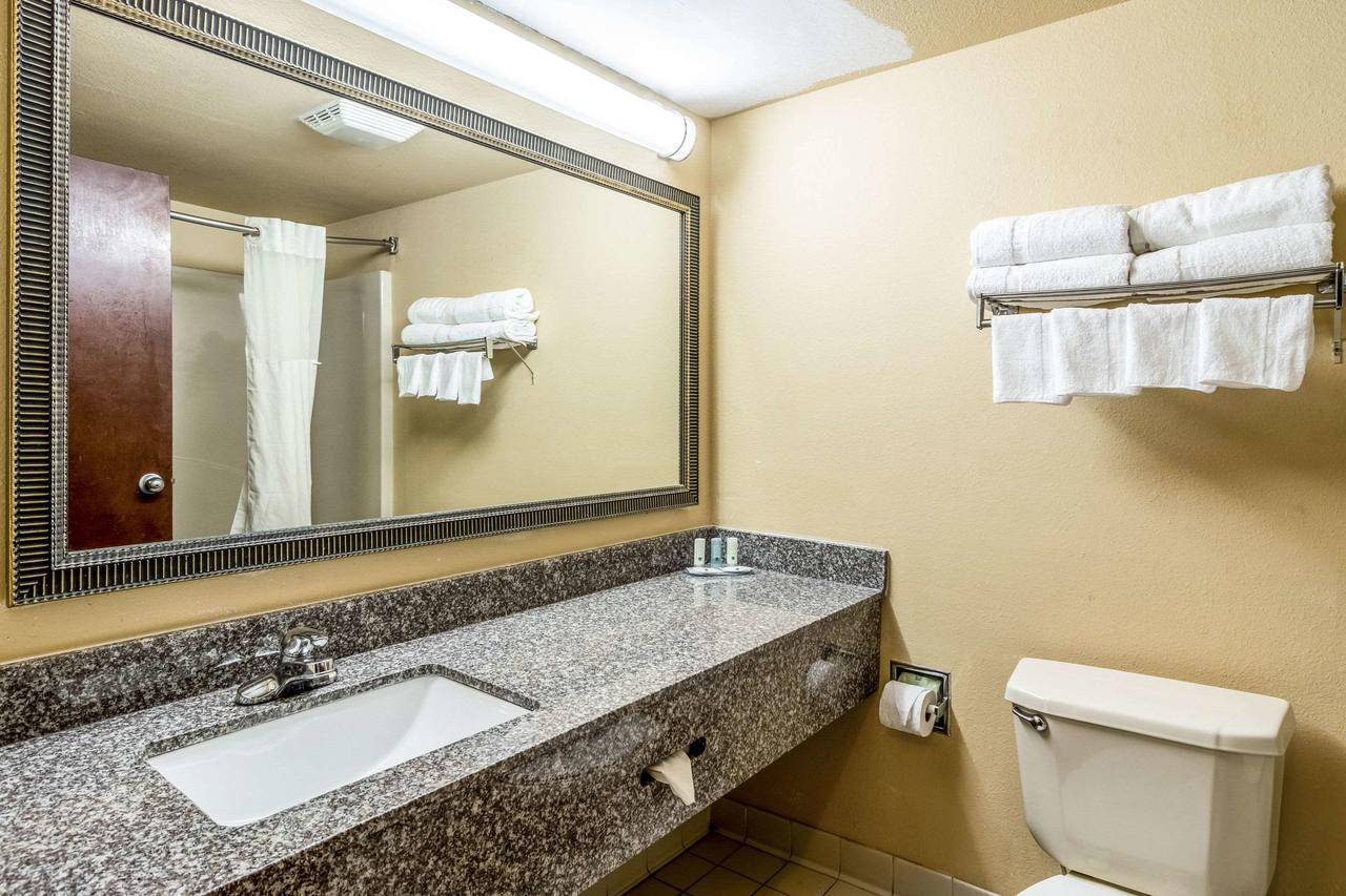 Quality Inn Sandersville - thumb 15