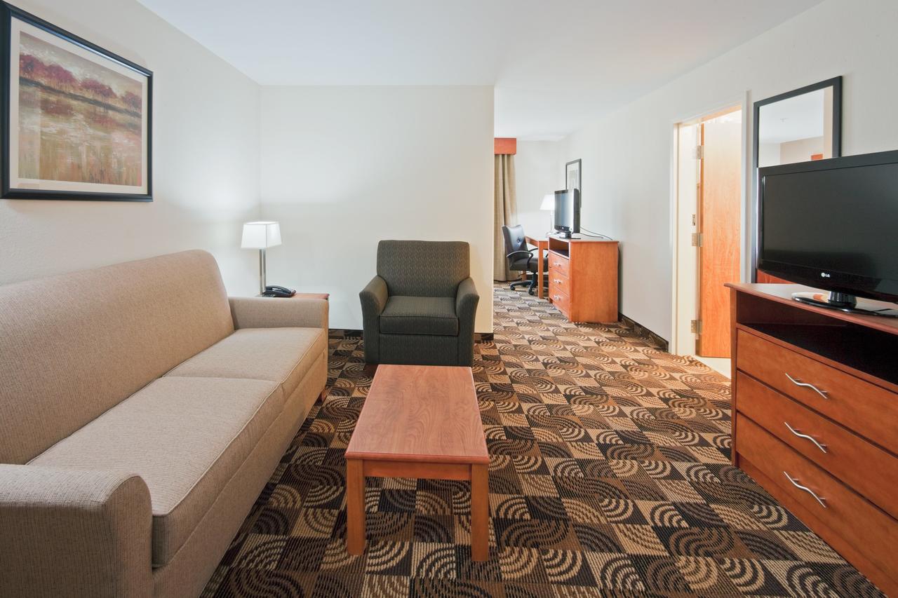 Holiday Inn Express Hotel & Suites Bainbridge - thumb 29