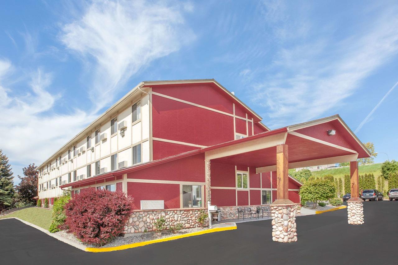 Super 8 By Wyndham Moscow - thumb 0