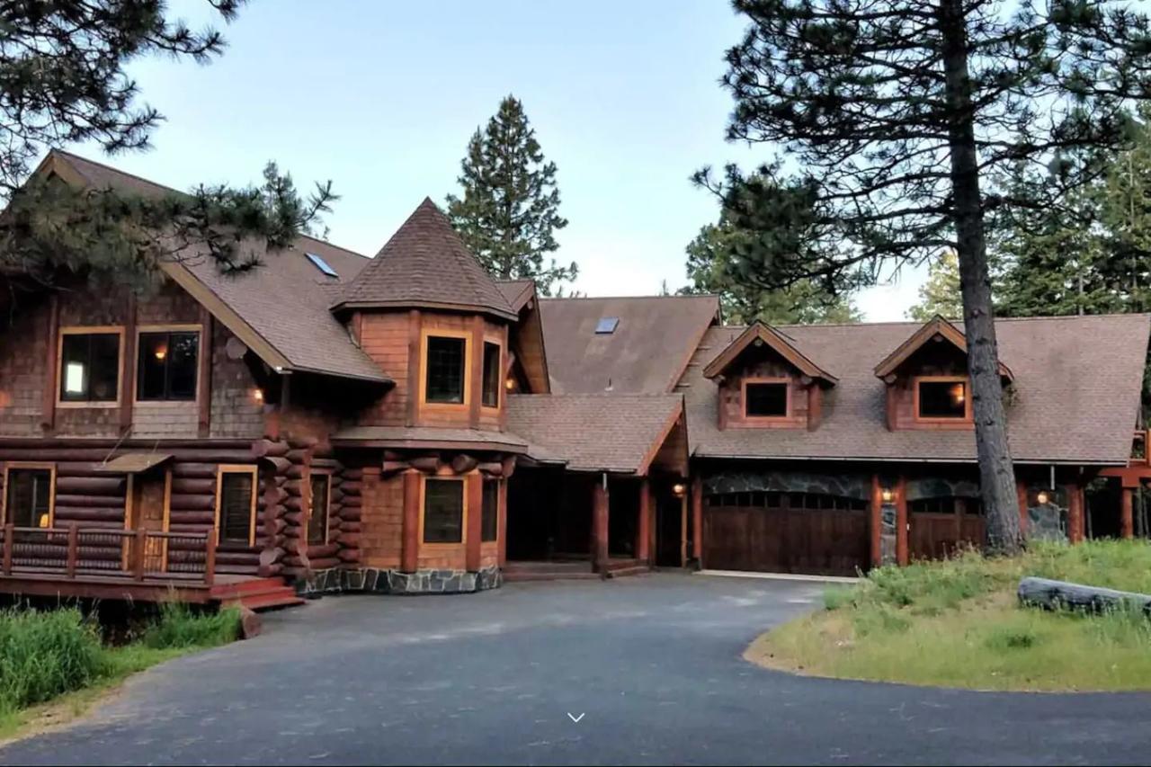 Log Castle Inn - thumb 29