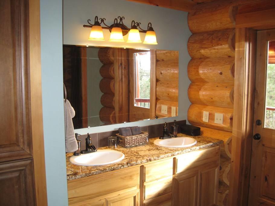 Log Castle Inn - thumb 21