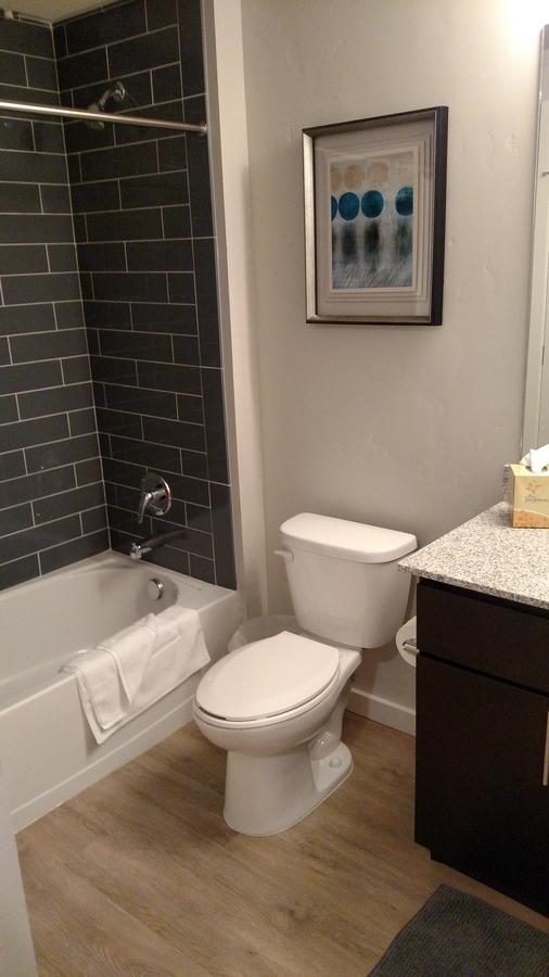 The District At Parkcenter Apartments - thumb 11