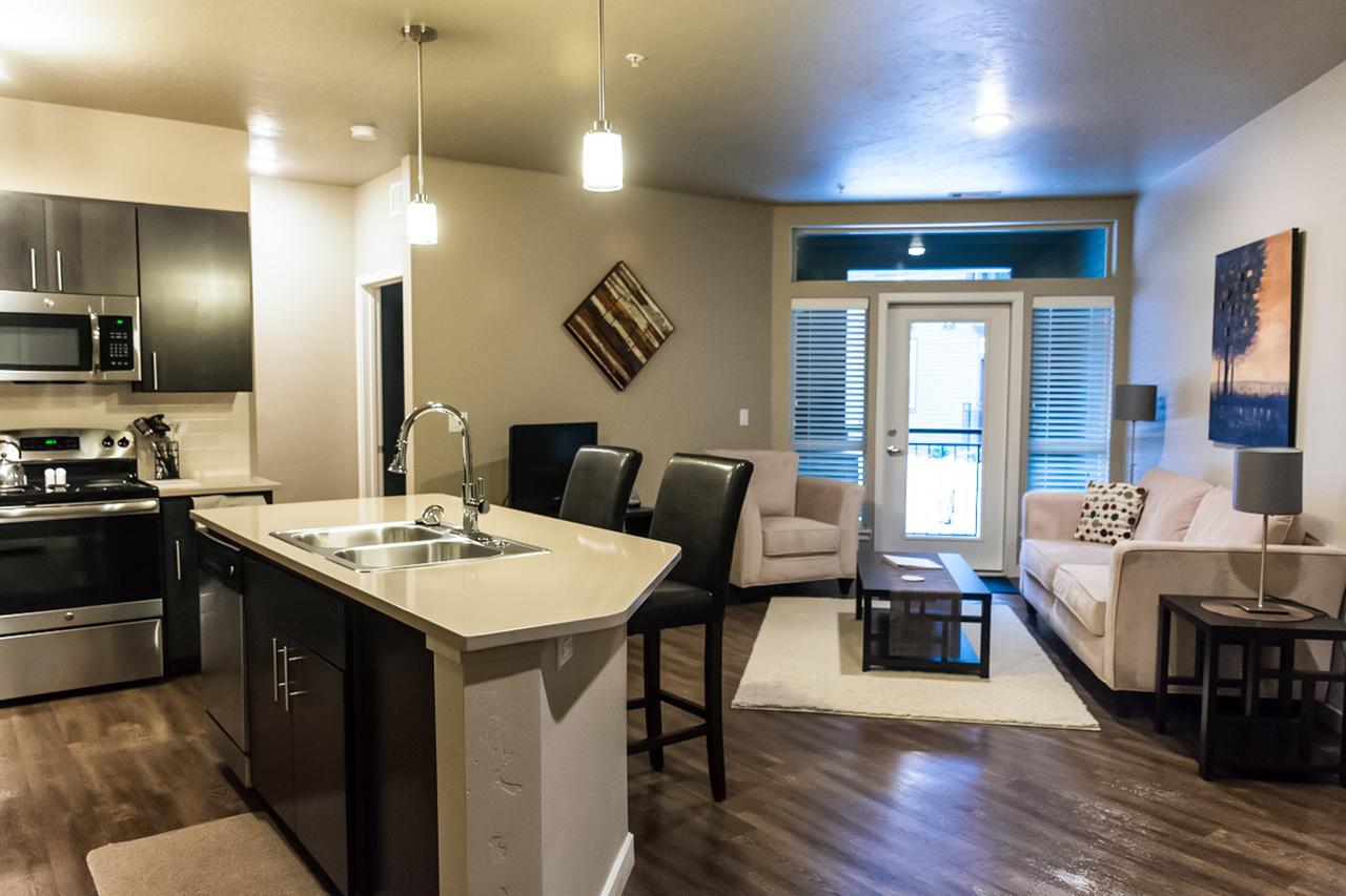 The District At Parkcenter Apartments - thumb 15