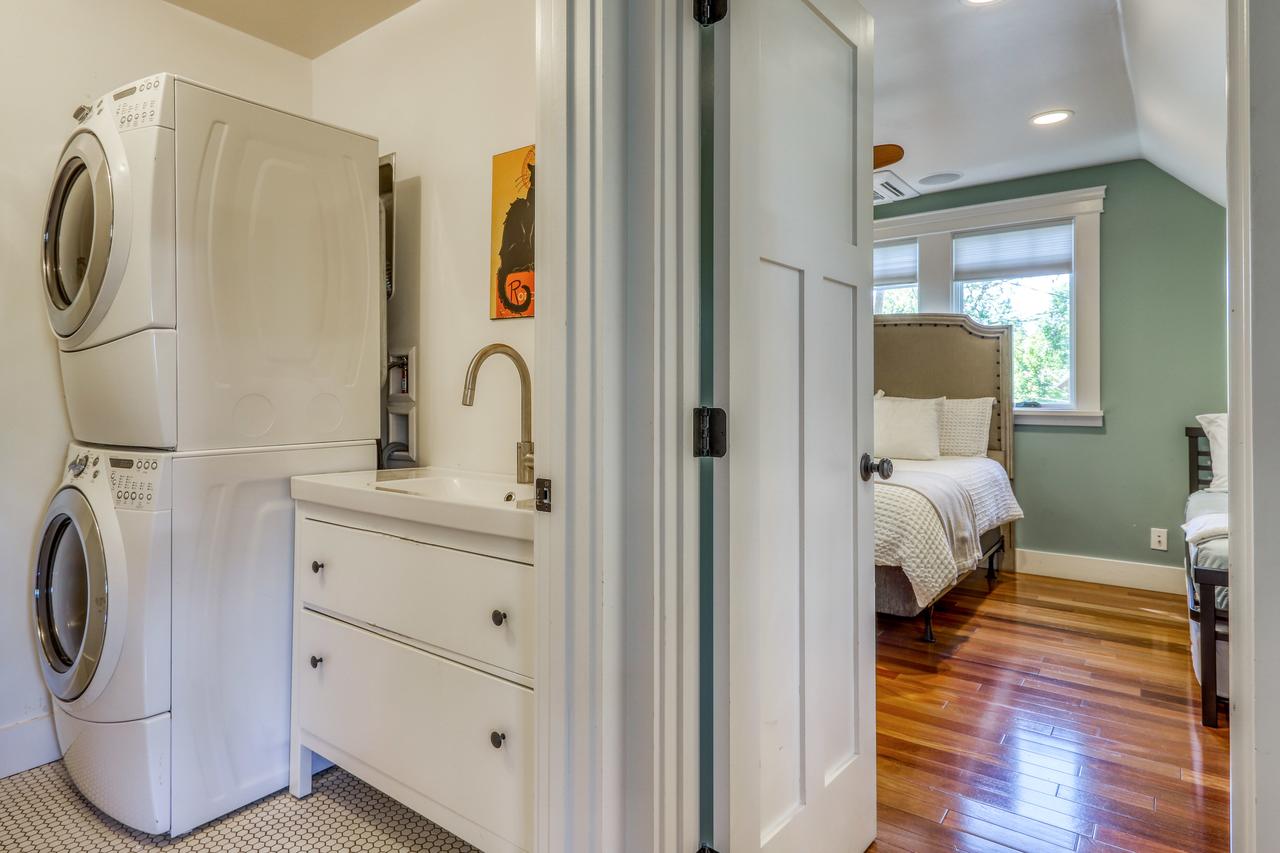 Founder's Home - thumb 37