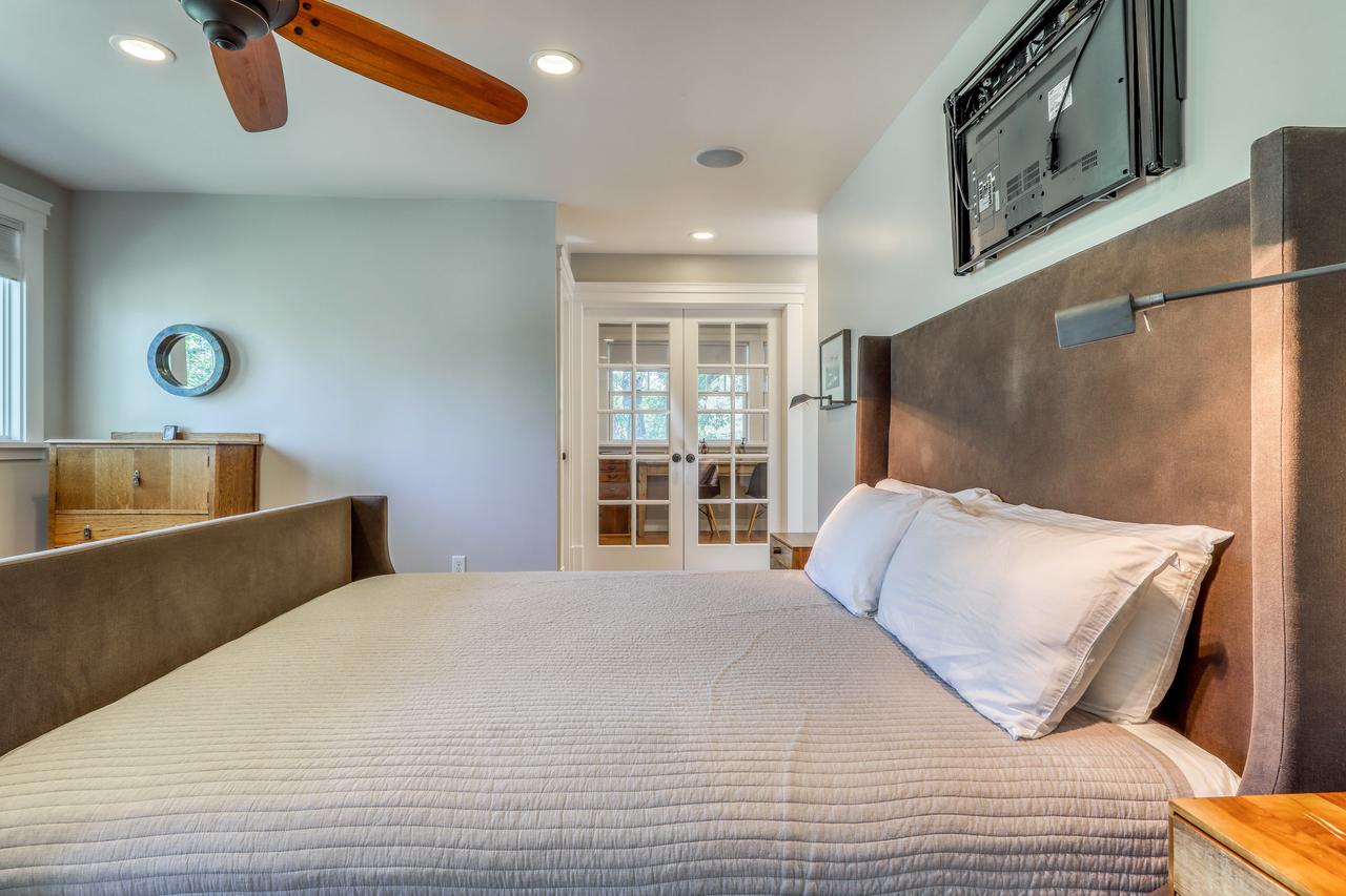 Founder's Home - thumb 16