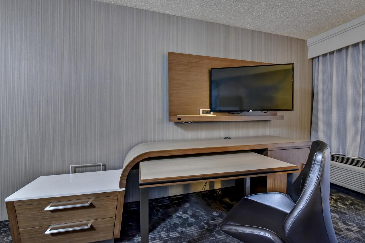 Courtyard Boise Downtown - thumb 22