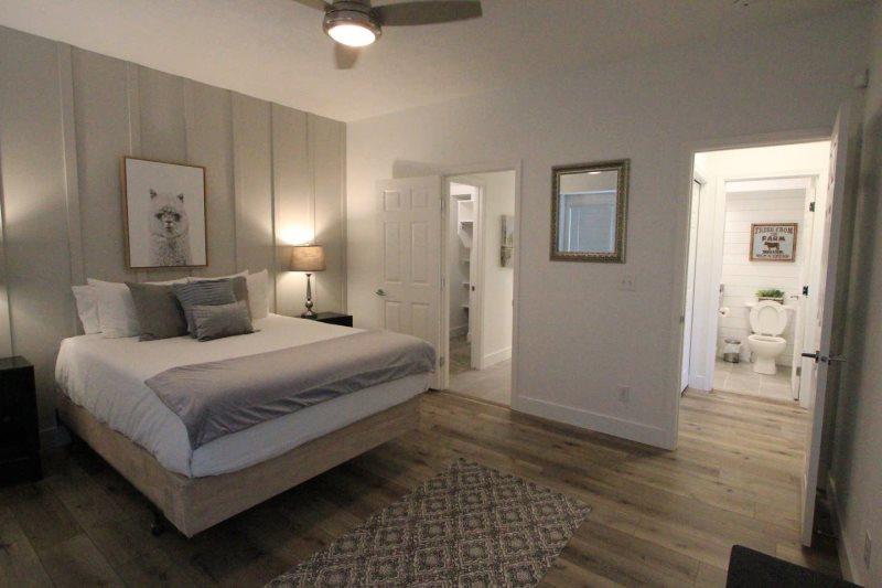 Remodeled Home And A Taste Of The Country! - thumb 4