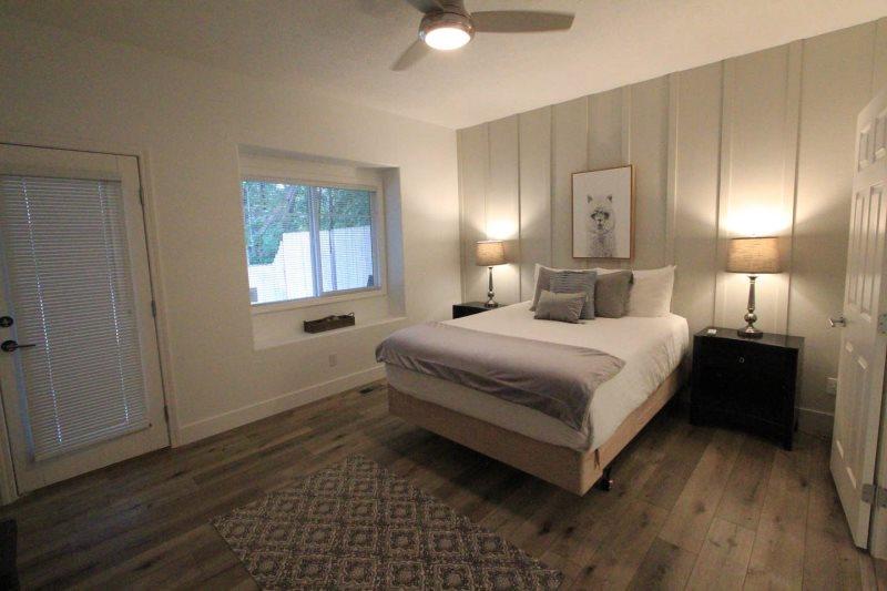 Remodeled Home And A Taste Of The Country! - thumb 9