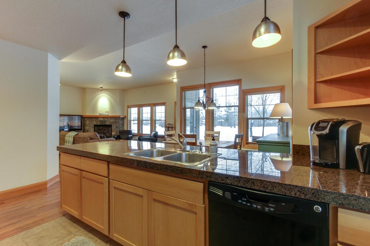 Lakeside Haven - thumb 18