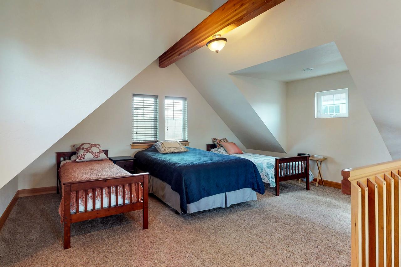 Dover Bay Home - thumb 14