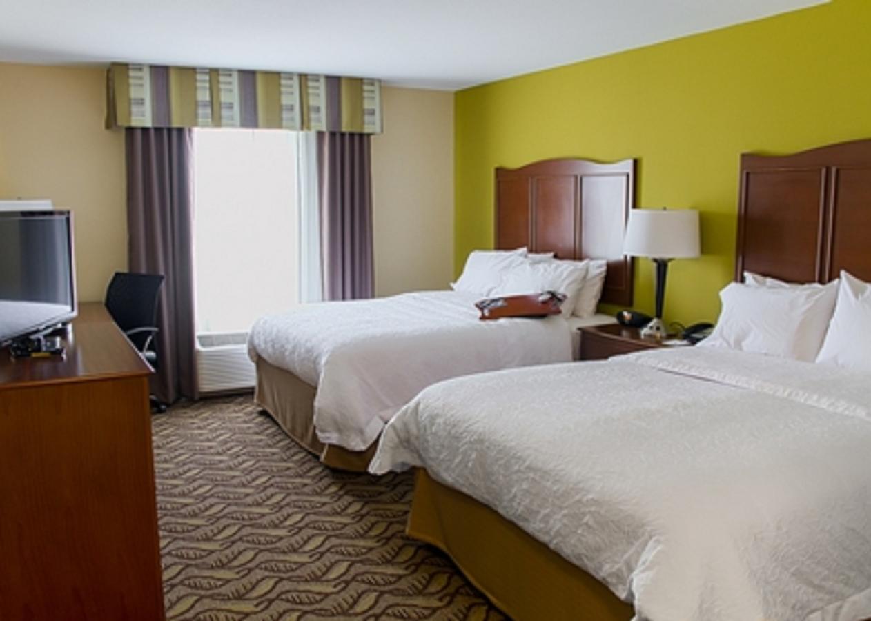 Hampton Inn Dekalb - thumb 1