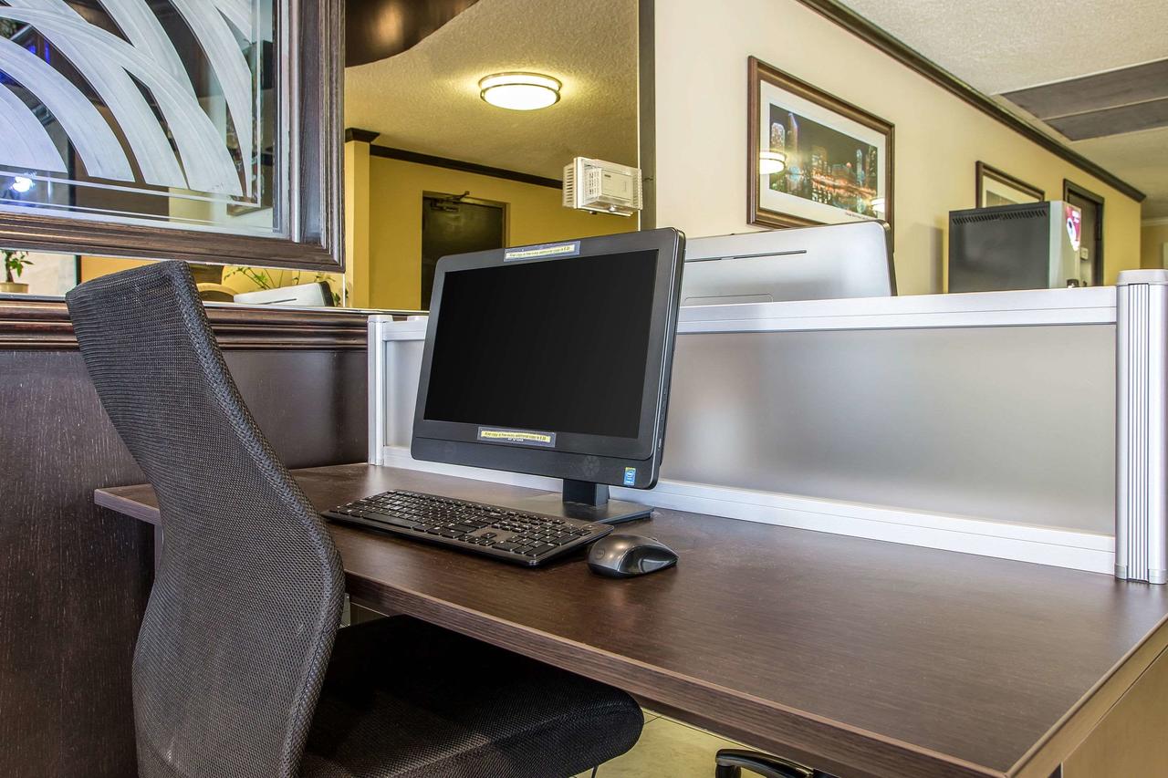 Quality Inn O'Hare Airport - thumb 9