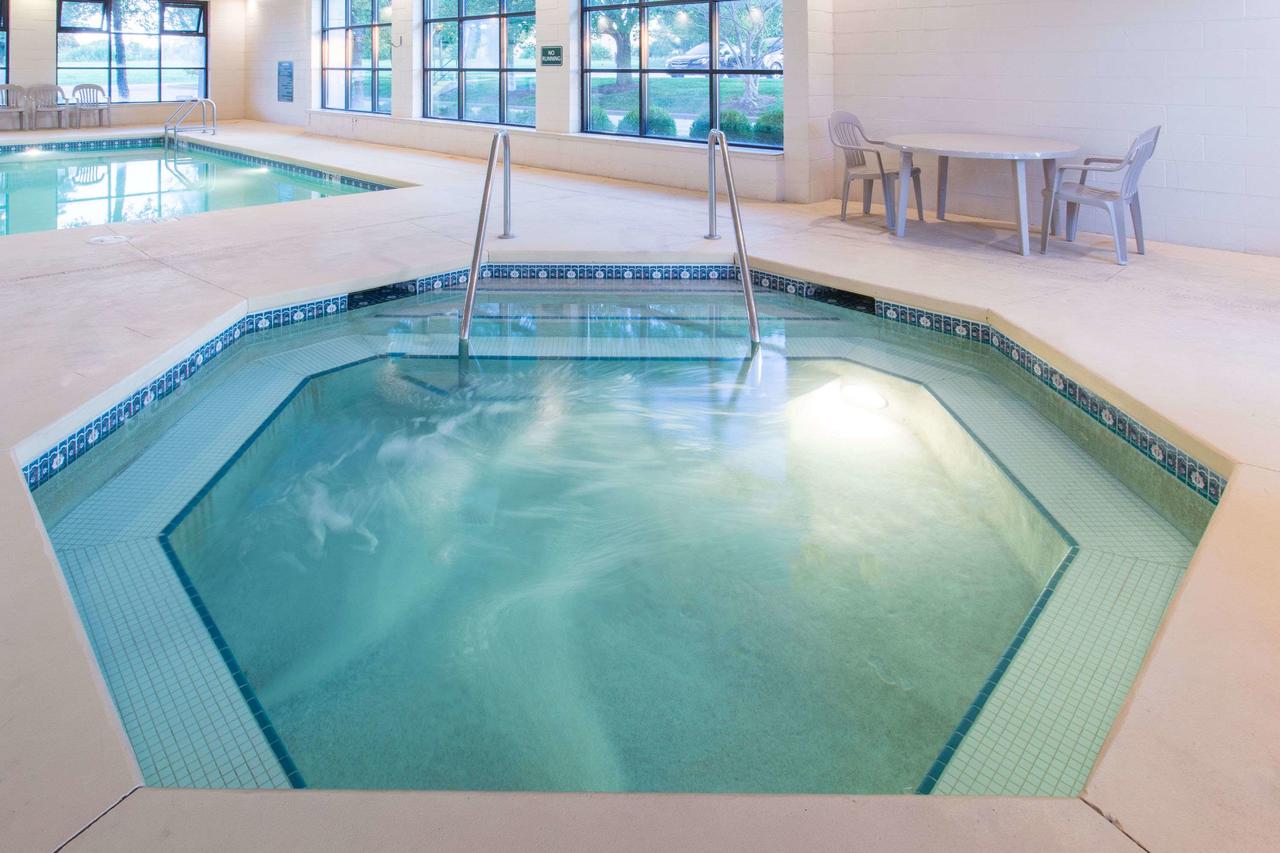 Baymont By Wyndham Davenport - thumb 24