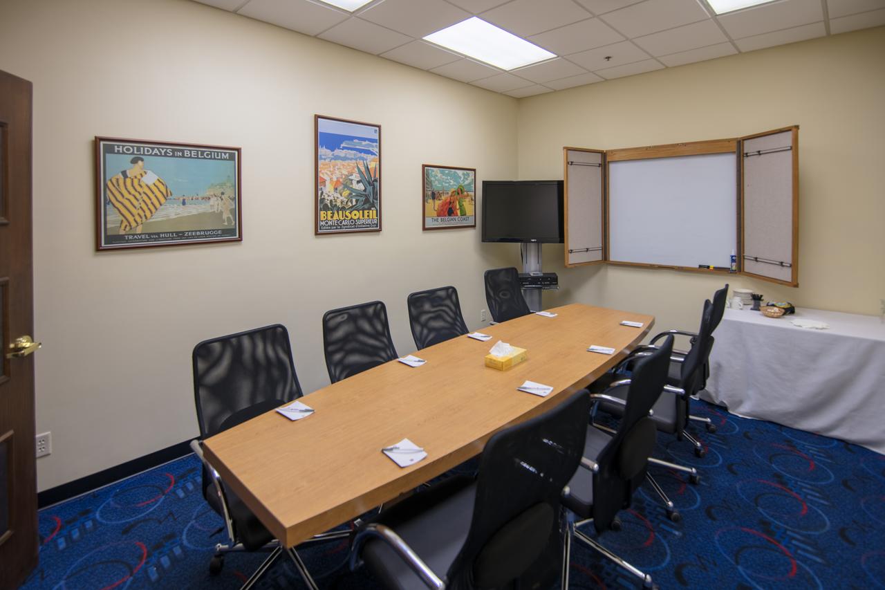 Ramada By Wyndham Cedar Rapids - thumb 16