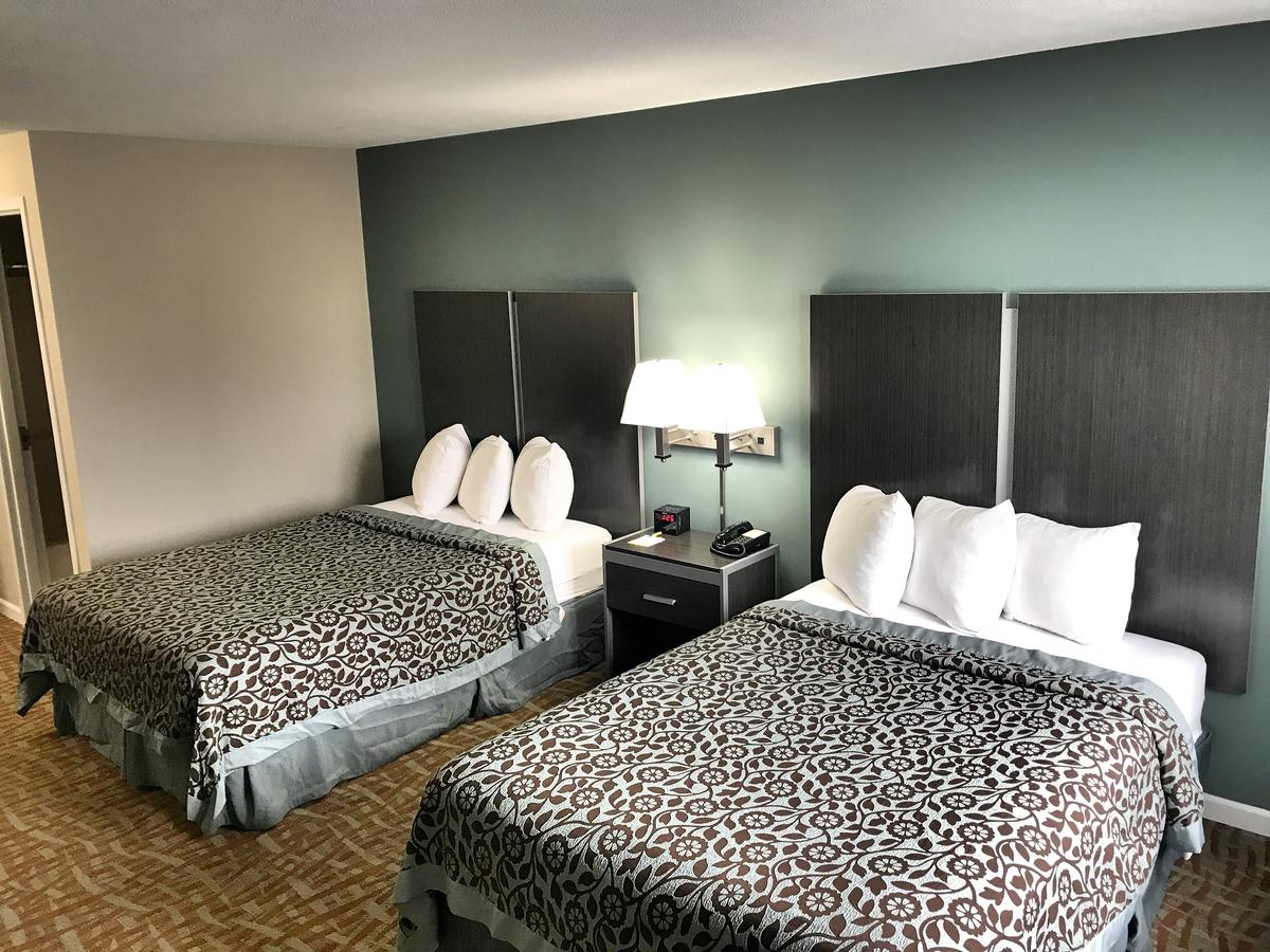 Days Inn By Wyndham Council Bluffs/9th Ave - thumb 16