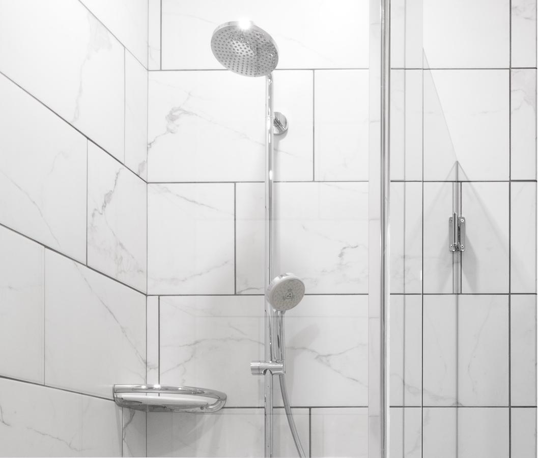 The Current Iowa, Autograph Collection - thumb 3