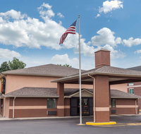 Super 8 by Wyndham Carrollton - Accommodation Alabama