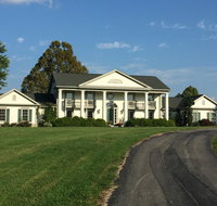 The B  B at Queenslake - Accommodation Alabama