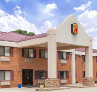Super 8 by Wyndham Eddyville/Kuttawa - Accommodation Alabama