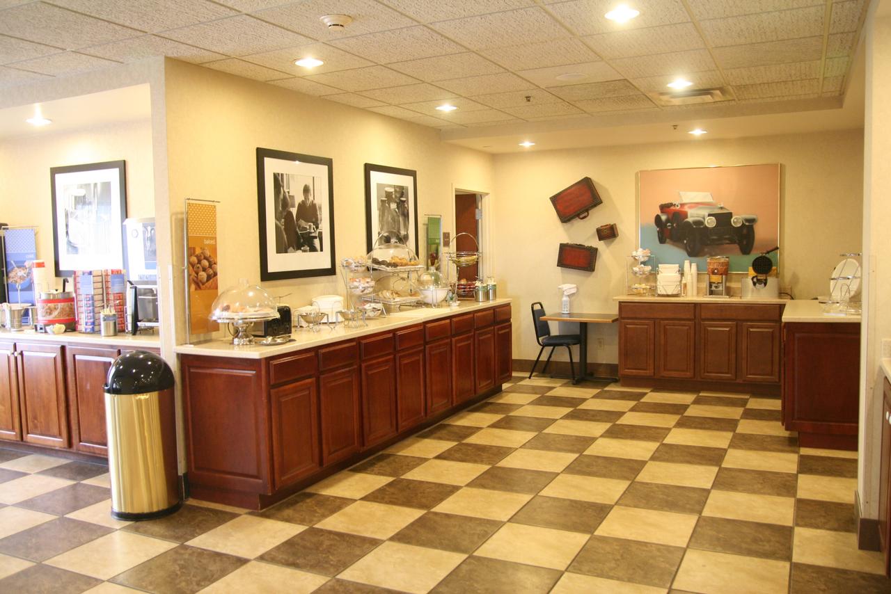 Hampton Inn Corbin - thumb 5