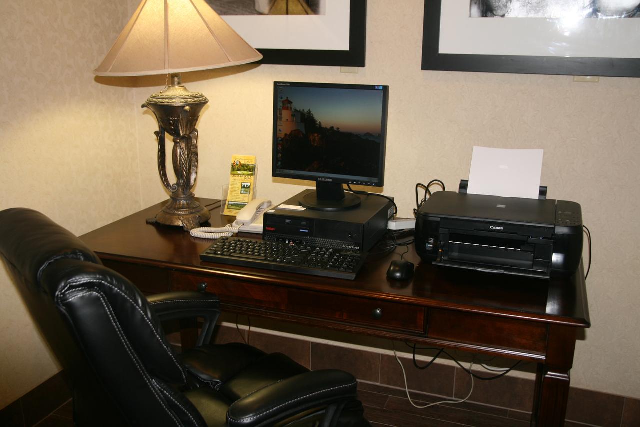 Hampton Inn Corbin - thumb 8