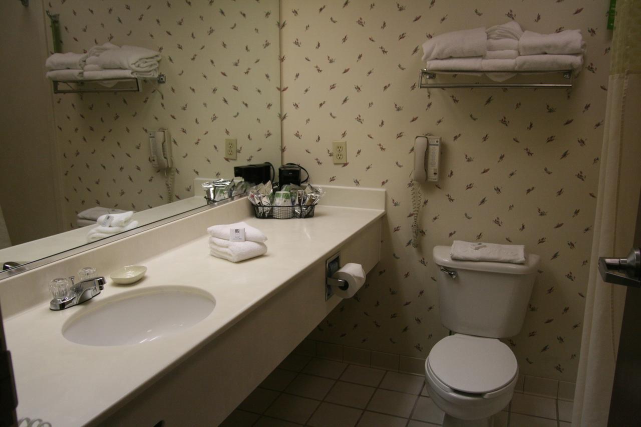 Hampton Inn Corbin - thumb 1