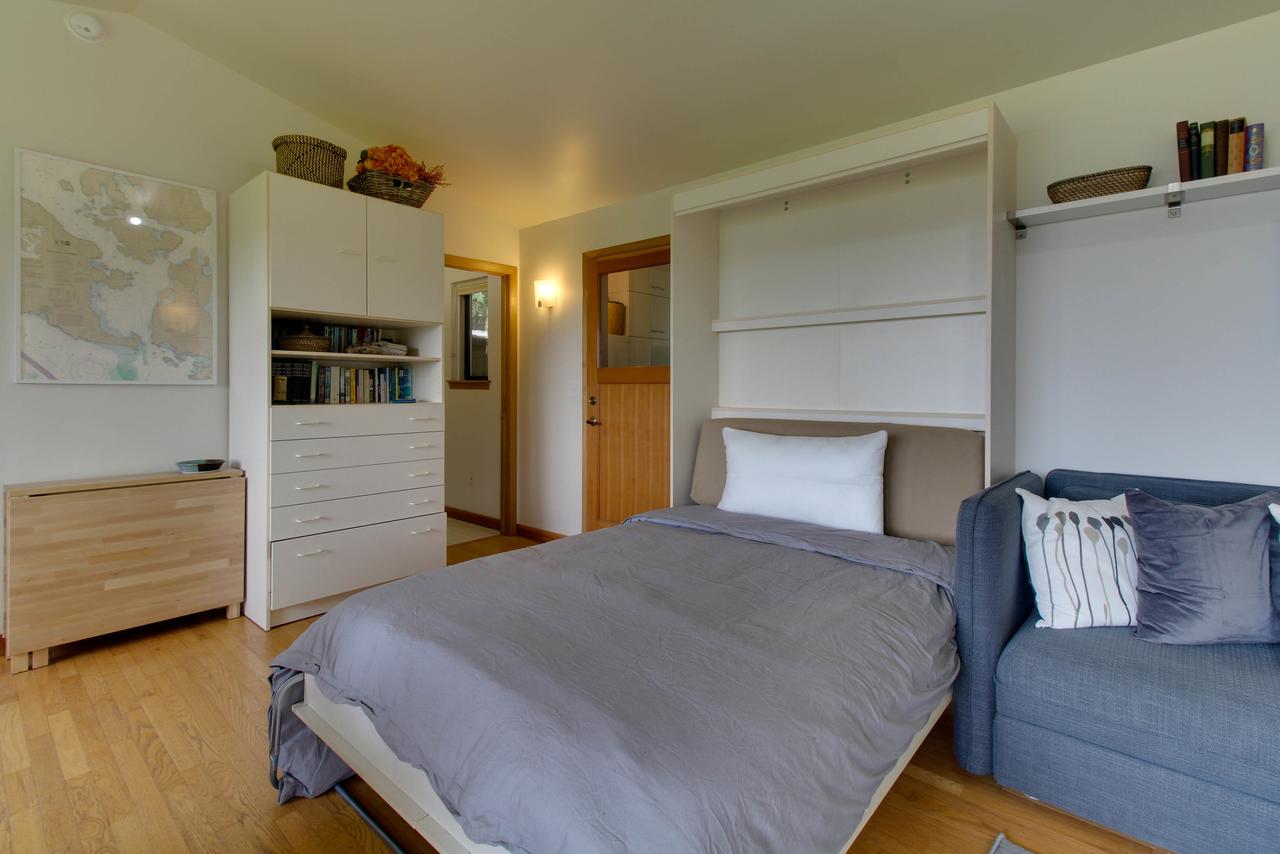 Skookum Sunsets - thumb 16