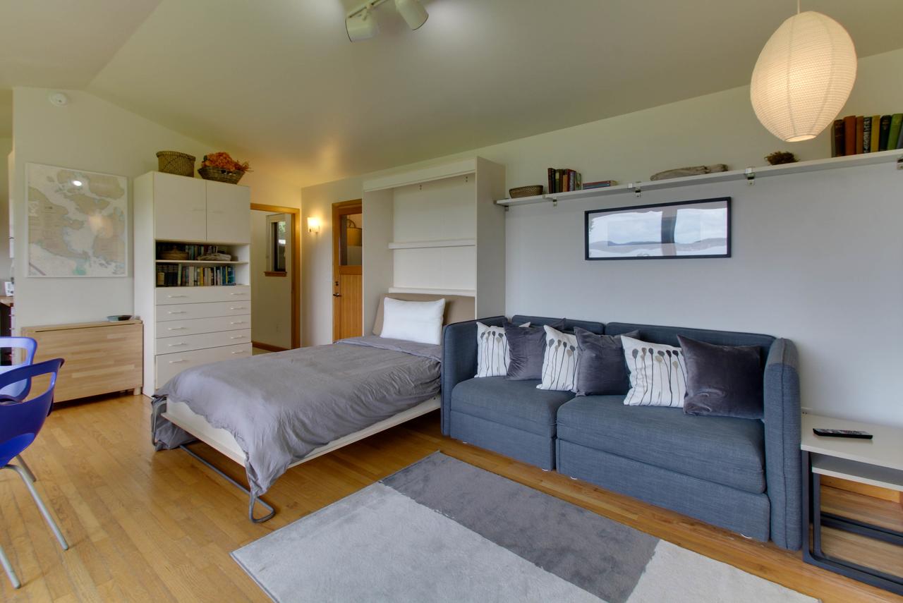 Skookum Sunsets - thumb 19