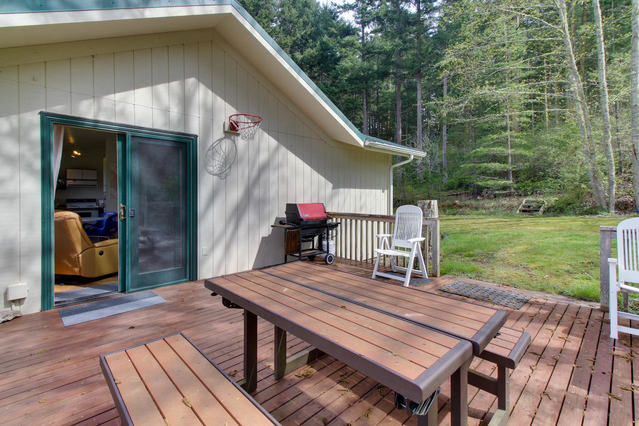 Skookum Sunsets - thumb 29