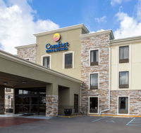 Comfort Inn  Suites Airport - Accommodation Alabama