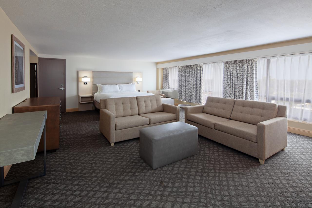 DoubleTree By Hilton New Orleans Airport - thumb 10