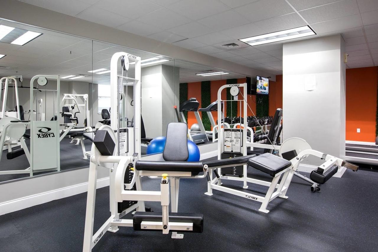 STUNNING NEW 15th FLOOR CONDO- CITY VIEWS FR QTR - thumb 17