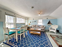 121B Portland Ave Cabin Accommodation Alabama